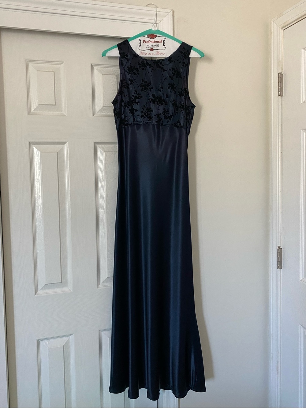 Vintage Jody California 90s satin dress